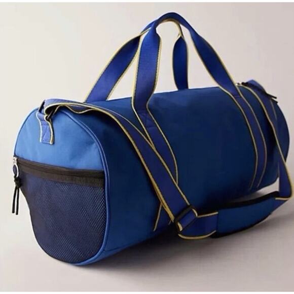 Free People Movement Good Sport Athletic Blue Duffle Bag New With Tags - Picture 11 of 14
